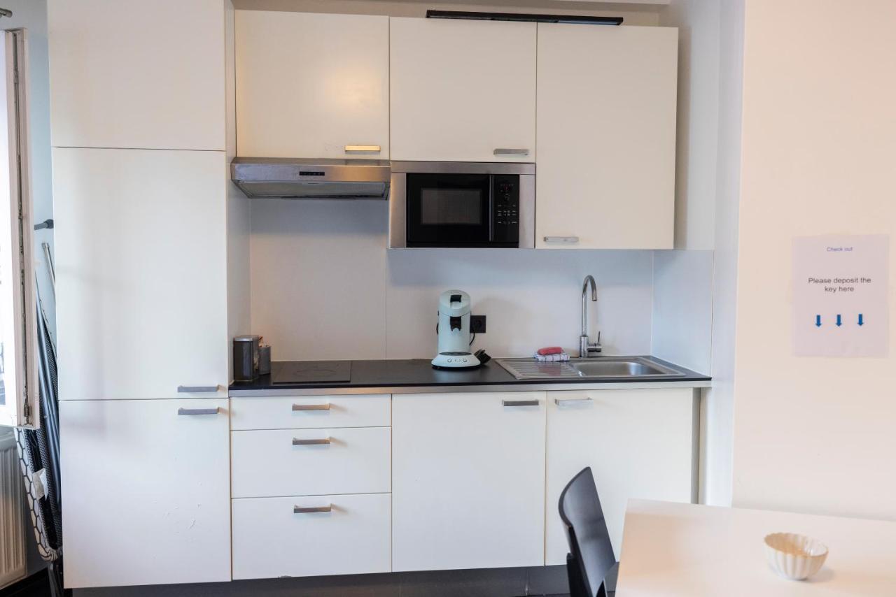 Modern Studio Lux-City Люксембург Екстериор снимка